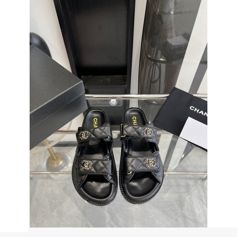 Ch*el slippers